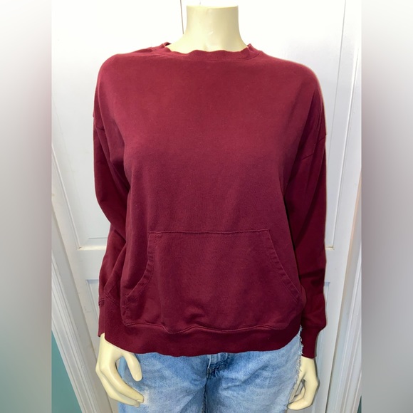 Ambiance Burgundy Maroon Pullover Sweatshirt w/front pocket, women’s medium, EUC - Picture 1 of 4